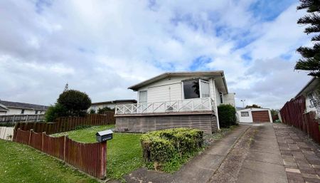 Comfortable 3 bedroom home in Reelick Av - Photo 5