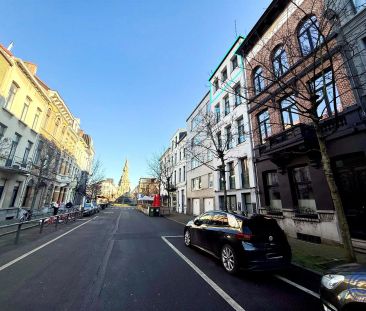 Studio met balkon op ideale locatie vlakbij Marnixplein. - Foto 4