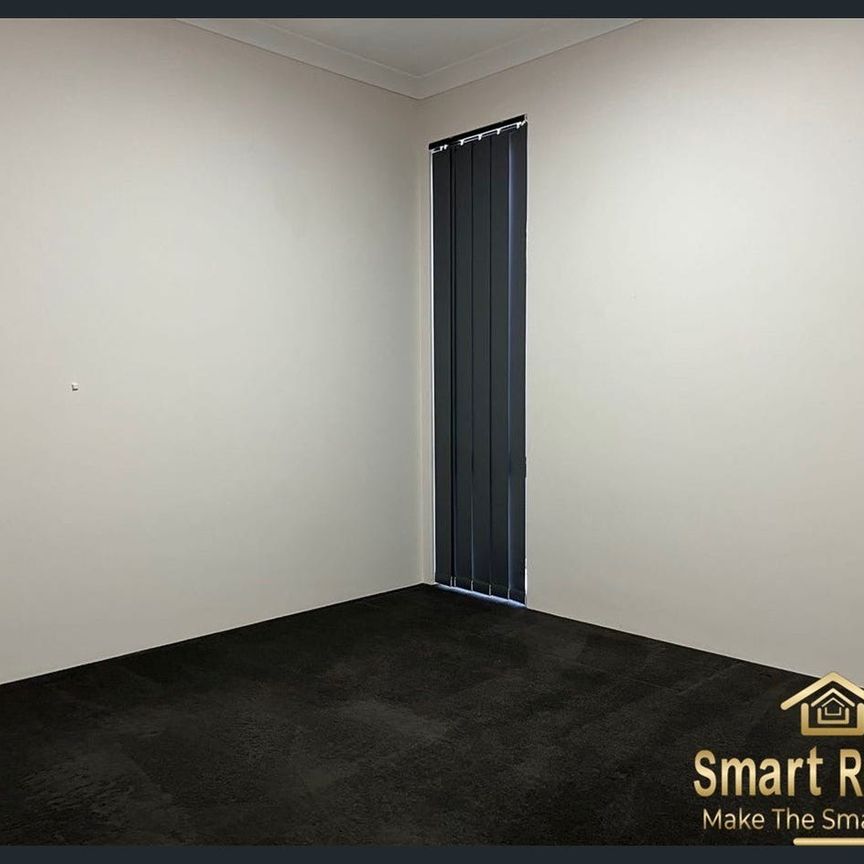 Spacious and Modern Family Home for Rent in Byford - Your Ideal Living Destination! - Photo 1