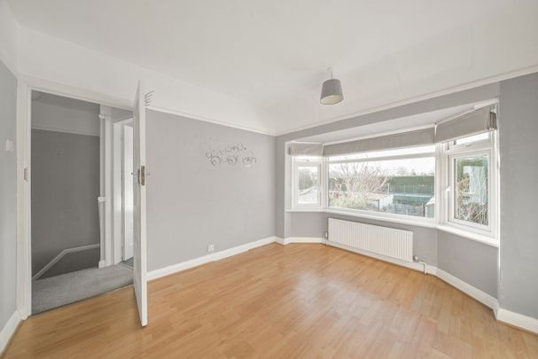 Wolsey Drive, Kingston upon Thames, KT2 - Photo 1