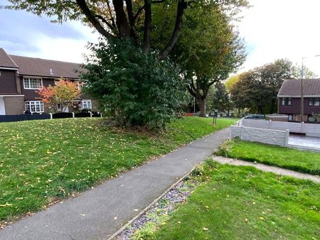 Bourne Walk, Rowley Regis, B65 8NR - Photo 4