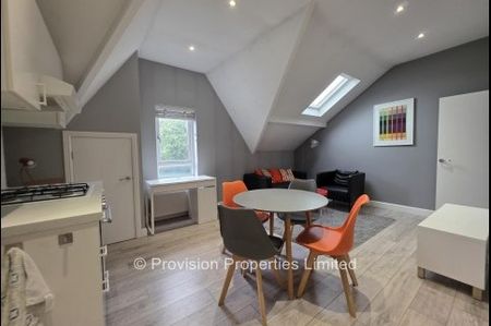 1 Bedroom Flats in Leeds - Photo 5