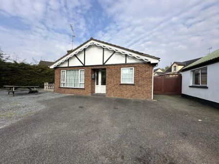 125 Armagh Road, - Photo 2