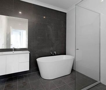 Shell Cove Family Home - Photo 5