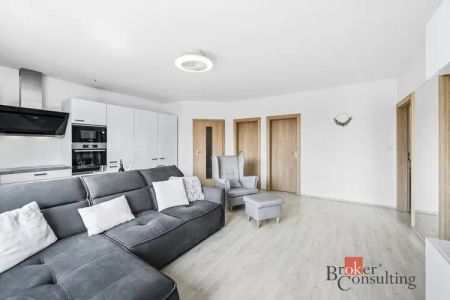 Pronájem bytu 3+kk 72 m - Fotografie 4