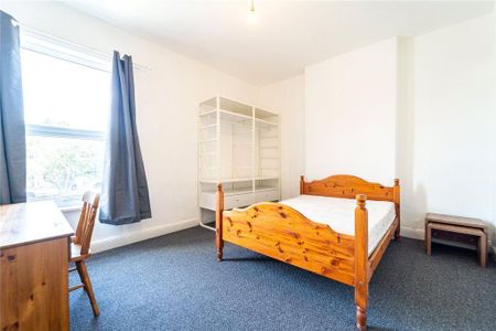 4 bedroom house to rent - Photo 2