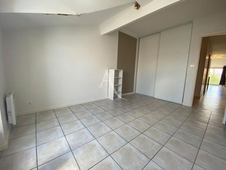 Location Appartement 3 pièces 59m² - Photo 5