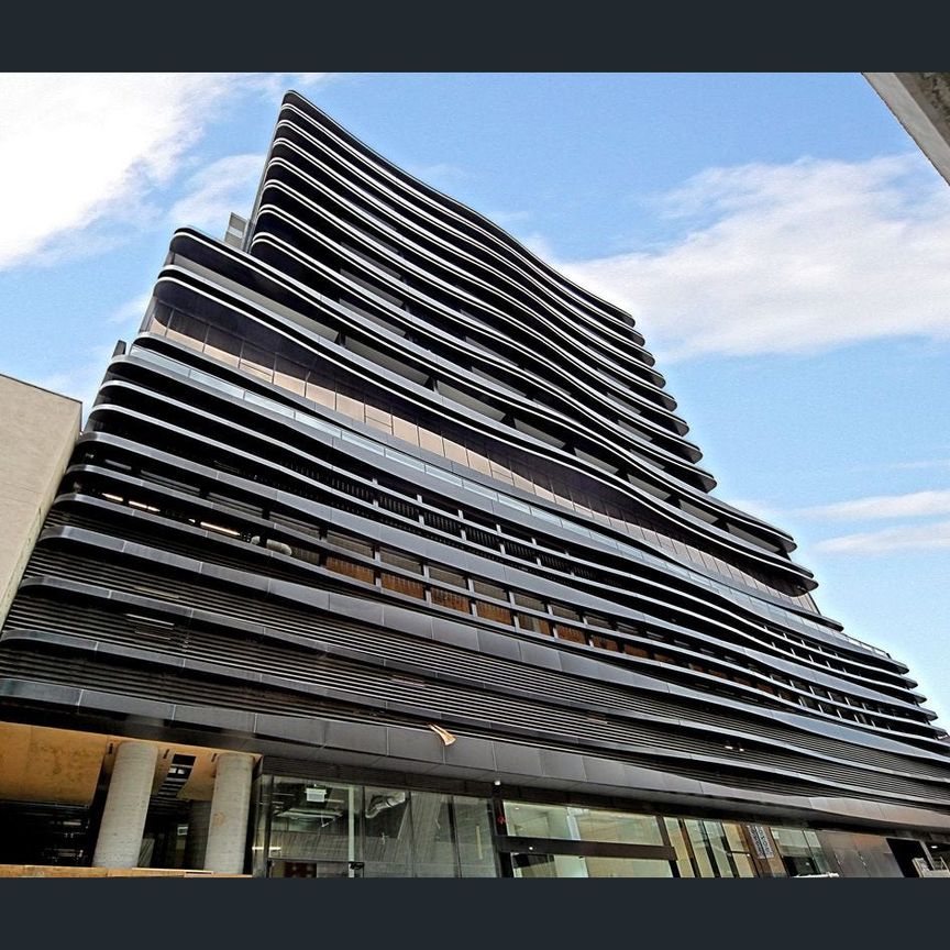 STYLISH LIVING IN THE HEART OF SOUTH YARRA! - Photo 1