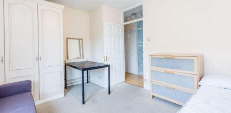 3 bedroom flat to rent - Photo 3