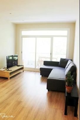 Carrer de Villarroel, Barcelona, Catalonia 08036 - Foto 1