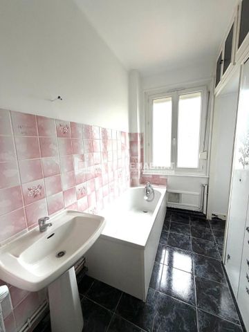 Location Appartement 82m² CALAIS 62100 - Photo 3