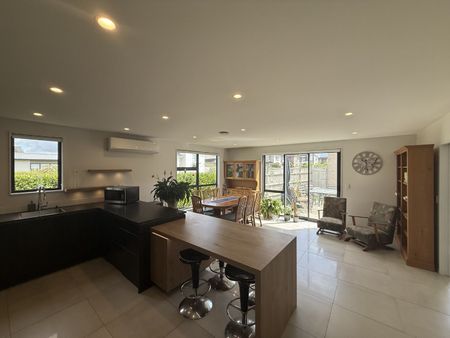 8 Orford Lane, Takanini - Photo 2