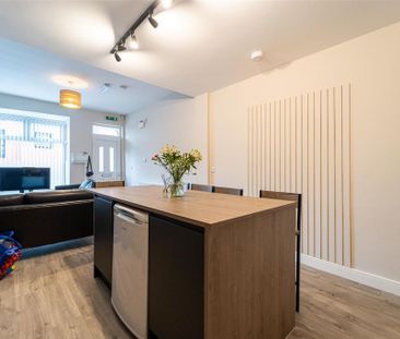 5 bedroom house to rent - Photo 1