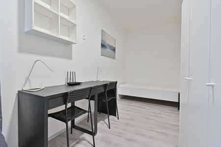 Pronájem bytu 2+1 44 m² - Fotografie 2