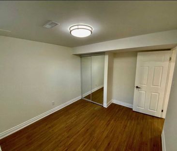 For Lease - 58 Bulmer Crescent Unit# Basement, Newmarket, Ontario - Photo 1