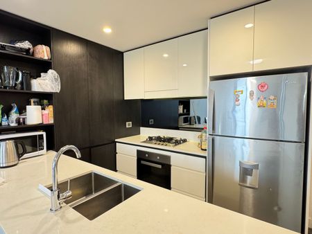 Oversized One Bed Apartment with Water Views | Entry Via 7 Verona Drive - Photo 3