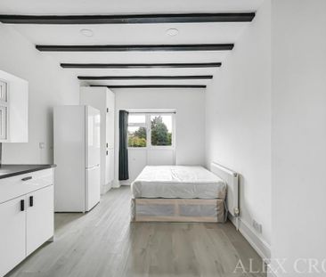 Studio to rent - Photo 6