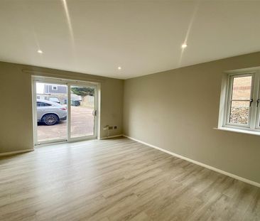 South Street, Lancing - Photo 1