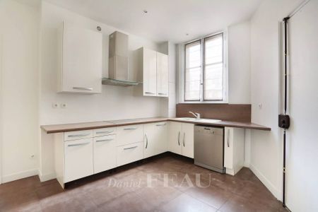 Location appartement, Paris 16ème (75016), 8 pièces, 242 m², ref 84954408 - Photo 2