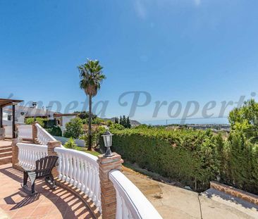 Country Property in Frigiliana, Inland Andalucia in the mountains - Photo 4