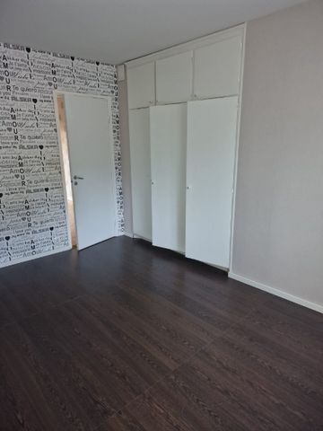 Södertälje - 3rok - 5mån - 9.200kr/mån - Photo 3