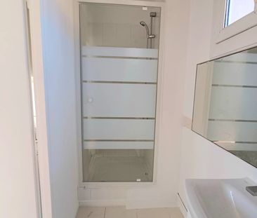 Location Appartement 2 pièces 40m² CANNES 06150 - Photo 3