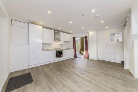 2 bedroom terraced house to rent - Photo 3