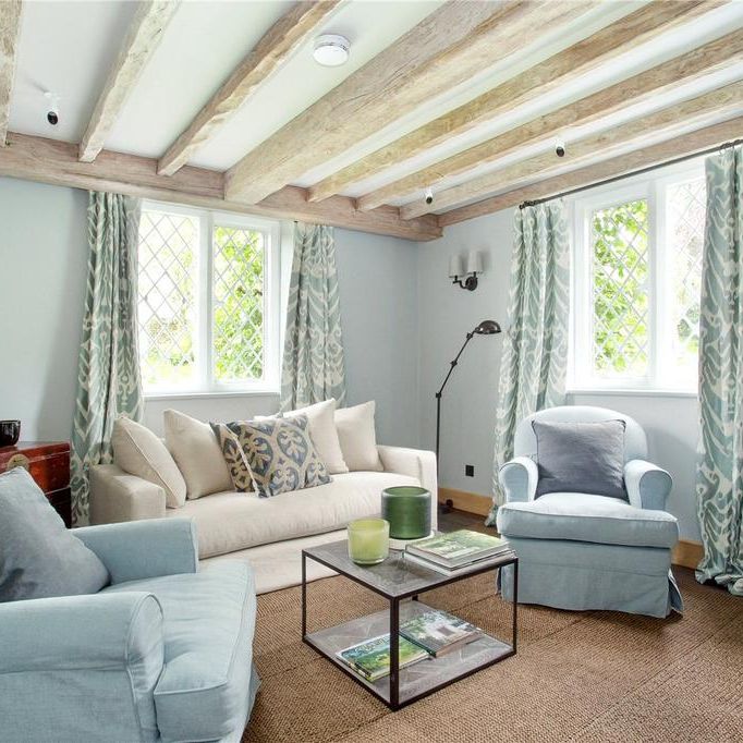 5 bedroom detached house to rent - Photo 1