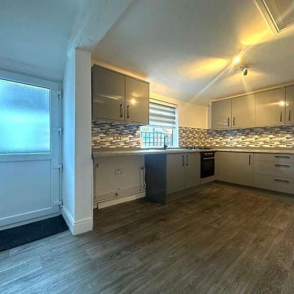 Woodshutts Street, Talke, Stoke-on-trent, ST7 - Photo 1