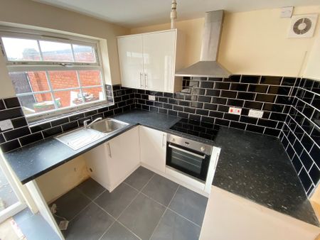 Overfield Drive, Sedgemoor Park, Bilston - Photo 2