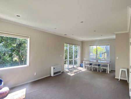19B Cunliffe Street, Johnsonville - Photo 4