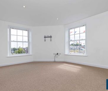 1 Evelyn House, 1 Fairgreen Road, Markethill, BT60 1PW - Photo 1