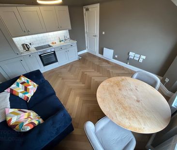 Apt 6, 3 Eglantine Place, BT96EY, Belfast - Photo 1