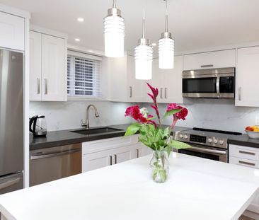 For Lease - 55 Flora Drive, Hamilton, Ontario - Photo 5