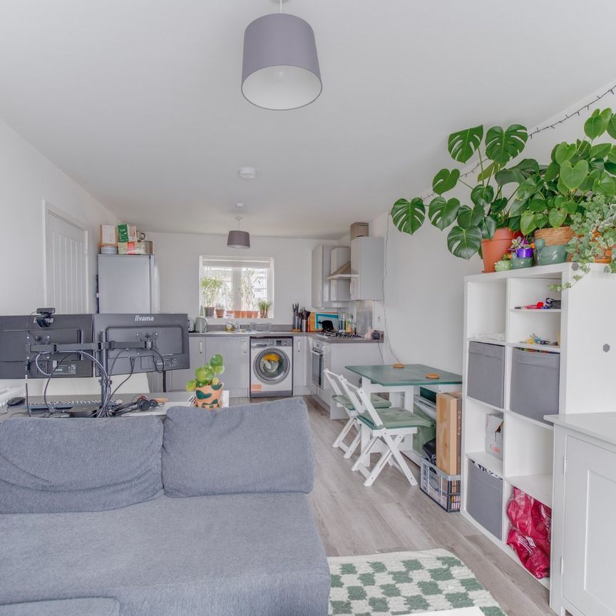 1 bed apartment to rent in Ascot Way, Birmingham, B31 - Photo 1