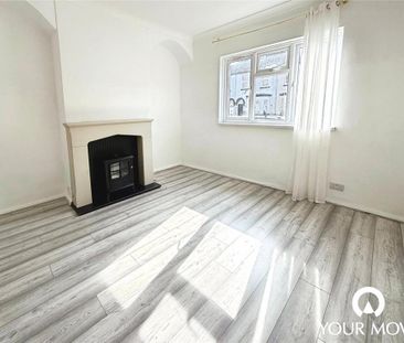 2 bedroom terraced house to rent - Photo 2