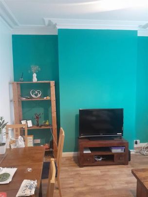 6 bedroom townhouse to rent - Photo 1