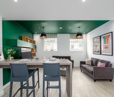 Park Street Room 1 - Photo 4