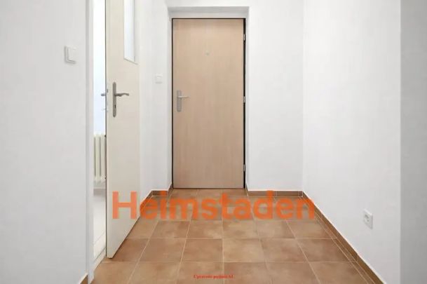 Pronájem bytu 1+1 28 m - Photo 1