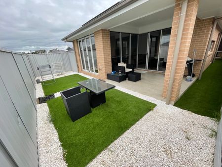 Gregory Hills - Photo 2