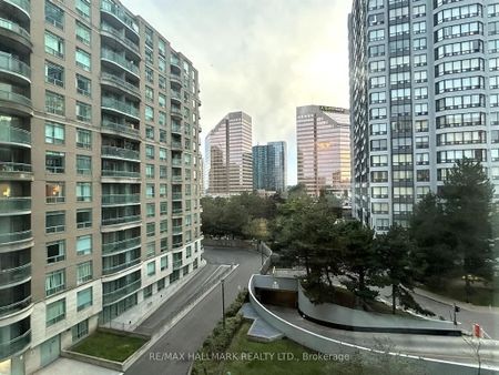For Lease - 28 Pemberton Avenue Unit# Ph8, Toronto, Ontario - Photo 4