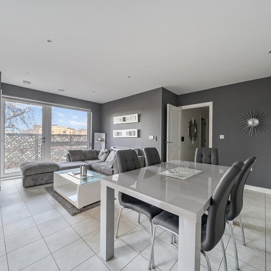 58 Lomond Grove, London, SE5 - Photo 1