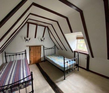 2 bedroom terraced house to rent - Photo 4