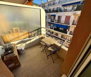 Location Appartement 1 pièce NICE 06300 - Photo 3