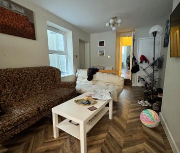 3 bedroom maisonette to rent - Photo 1