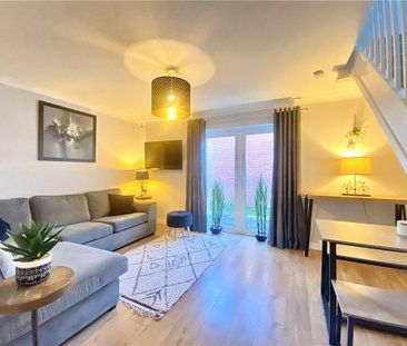 2 bedroom terraced house to rent - Photo 2