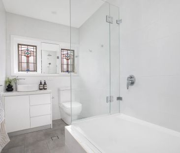 Ultimate Family Home With Self Contained Studio - Photo 6