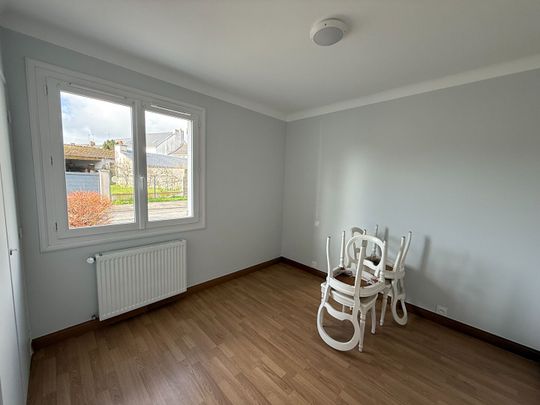 Location Appartement 3 pièces 96m² - Photo 1