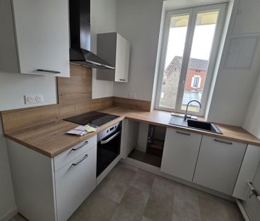 Location Appartement 5 pièces 101m² LE CREUSOT 71200 - Photo 4