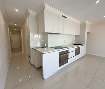 204B/19 South Street, Hadfield VIC 3046 - Apartment For Rent | Domain - Photo 2